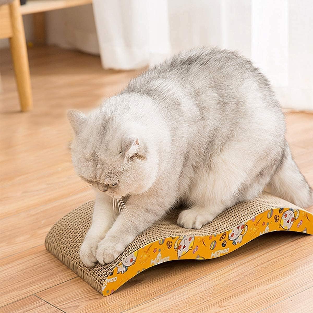 Mumoo Bear Cat Scratching Board, 1 Pack Cat Scratcher Cardboard, Cat Scratch Pad for Indoor Cats, Cat Scratcher Couch Lounge Sofa Bed, Reversible Corrugated, Catnip Included